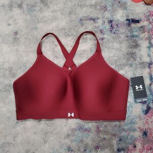 Under Armour Sports Bra in Burgundy Size 3X